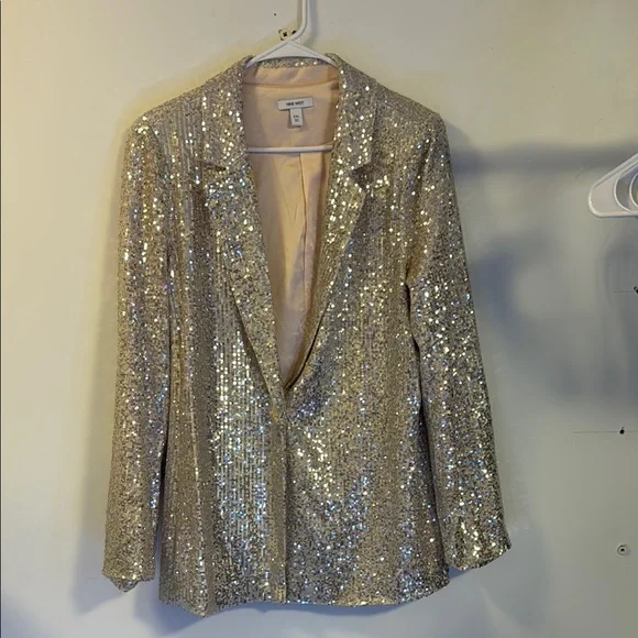 Gold Sequin Blazer - Picture 1 of 4